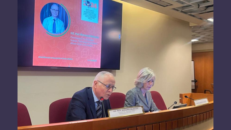 Press releases Education: Positioning Skills Development as a Priority for Africa A group of people in a room Description automatically generated